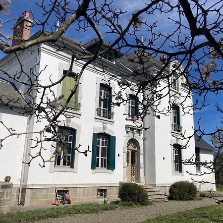 Maison Mokassi Laloubere Luaran gambar