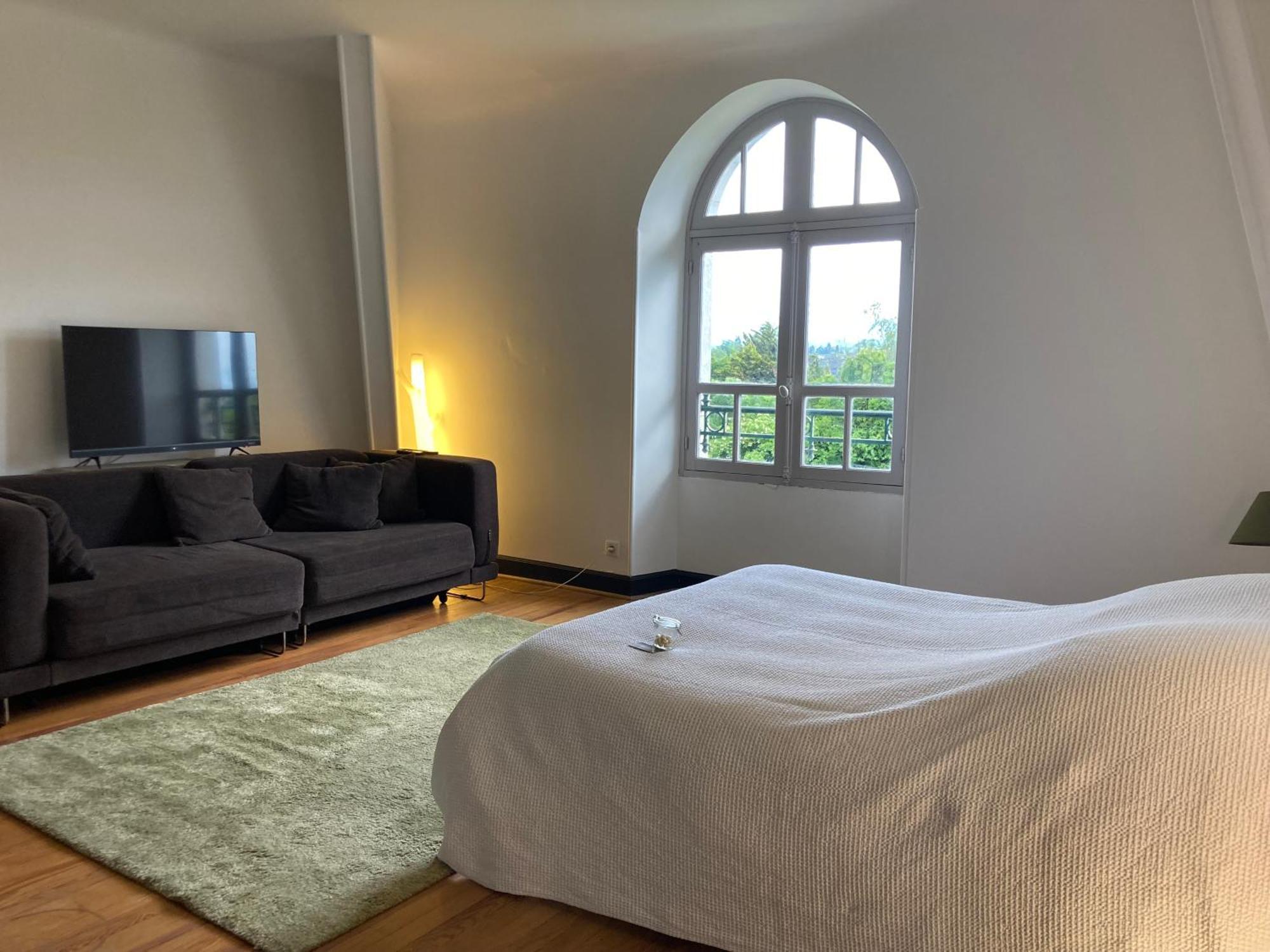 Maison Mokassi Laloubere Luaran gambar